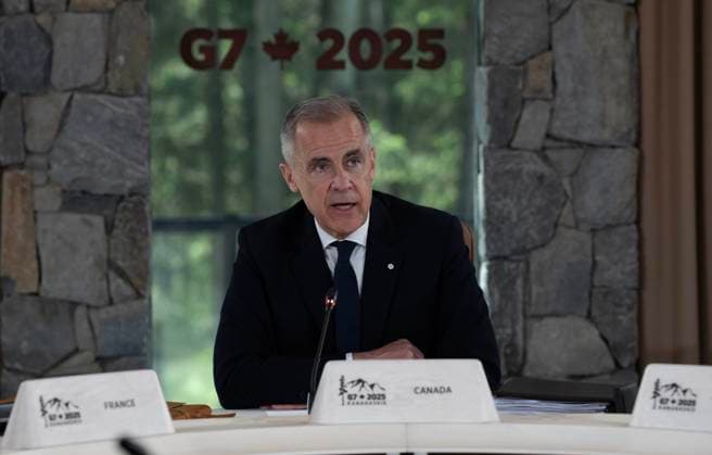 June 16, 2025, Kananaskis, Ab, Canada: Prime Minister Mark Carney delivers opening remarks at the first session of the G7 Summit in Kananaskis, Alta., on Monday, June 16, 2025. Kananaskis Canada  - ZUMAc35_ 20250616_zaf_c35_051 Copyright: xAdrianxWyldx