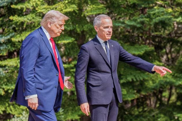 Kananaskis, Alberta, Kanada, 16.06.2025: Mountain Lodge: G7-Gipfel 2025: US-Präsident Donald Trump und der kanadische Premierminister Mark Carney (Foto: Michael Kappeler Pool) Copyright: xMichaelxKappeler Pool dtsxNachrichtenagenturx dts_71134