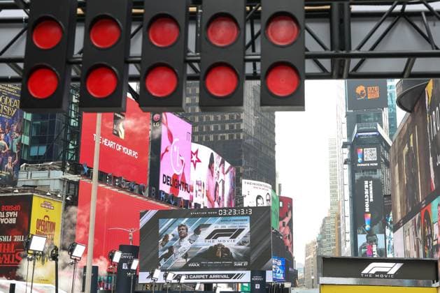 The F1 movie world premiere in Times Square Atmosphere of the F1 movie world premiere in Times Square on June 16, 2025 in New York City. NEW YORK NEW YORK UNITED OF AMERICA Copyright: xVANESSAxCARVALHOx