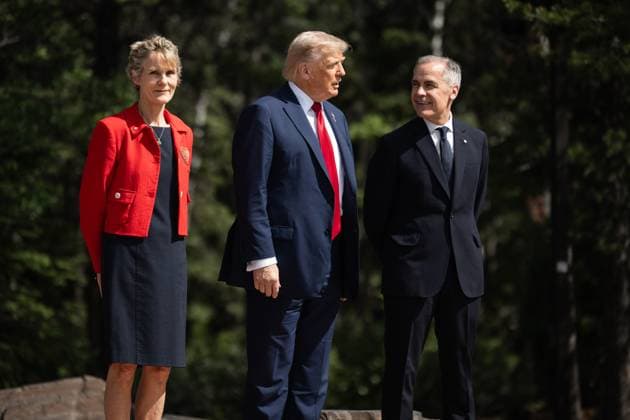 World leaders assemble in Canada for G7 Summit with tensions high on agenda ALBERTA, CANADA - JUNE 16: (----EDITORIAL USE ONLY - MANDATORY CREDIT - GOVERNMENT OF CANADA POOL - NO MARKETING NO ADVERTISING CAMPAIGNS - DISTRIBUTED AS A SERVICE TO CLIENTS----) Canadian Prime Minister Mark Carney welcomes United States President Donald Trump during an arrival ceremony at the Group of Seven (G7) Summit at the Pomeroy Kananaskis Mountain Lodge in Kananaskis, Alberta, Canada on June 16, 2025. Government of Canada Anadolu Alberta Canada. Editorial use only. Please get in touch for any other usage.  Copyright: x2025xAnadoluxGovernmentxofxCanadax
