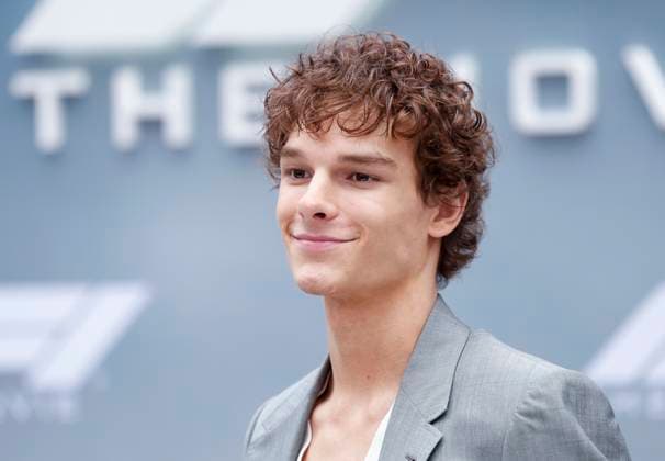 Mason Thames arrives on the red carpet for the Apple Original Films & Warner Bros. Pictures F1 World Premiere in Times Square on Monday, June 16, 2025 in New York City.  NYP20250616127 JOHNxANGELILLO