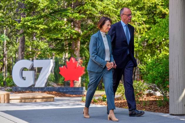 Kananaskis, Alberta, Kanada, 16.06.2025: Mountain Lodge: G7-Gipfel 2025: Charlotte und Bundeskanzler Friedrich Merz (CDU) (Foto: Michael Kappeler Pool) Copyright: xMichaelxKappeler Pool dtsxNachrichtenagenturx dts_71163