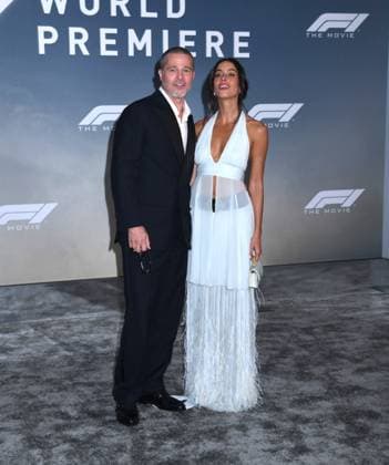 June 16, 2025, New York, Ny, United States: Brad Pitt and Ines de Ramon attend the World Premiere of Apple Original Films F1: The Movie at Times Square in New York. June 16, 2025. New York United States - ZUMAp281 20250616_zea_p281_023 Copyright: xPhotoxImagexPressx