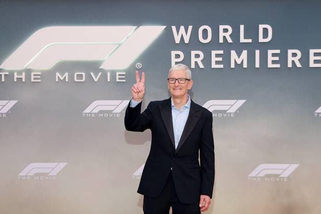 Red carpet arrivals for the World Premiere of Apple Original Films F1 The Movie in Times Square. F1 The Movie will be released in theatre s and in IMAX in partnership with Warner Bros. Pictures on June 27, 2025 Featuring: Tim Cook Where: New York, New York, United States When: 16 Jun 2025 Credit: Marion Curtis StarPix for Apple Original Films INSTARimages EDITORIAL USE ONLY. NOT FOR USE BY NEWSPAPERS BASED IN THE UK. Copyright: xMarionxCurtisx xStarPixxforxApplexOriginalxFilmsx instar54848233