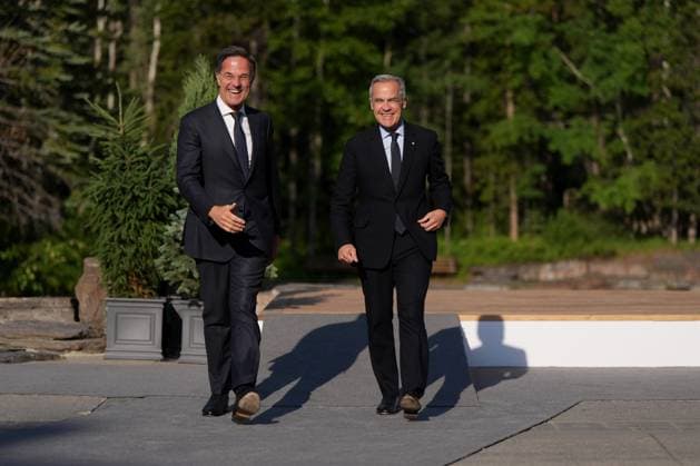 June 17, 2025, Kananaskis, Ab, CANADA: Canadian Prime Minister Mark Carney welcomes NATO secretary-general Mark Rutte to the G7 Summit in Kananaskis, B.C., on Tuesday, June 17, 2025. Kananaskis CANADA  - ZUMAc35_ 20250617_zaf_c35_040 Copyright: xDarrylxDyckx