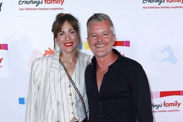 Shari und Andre Dietz bei der Ernstings Family Celebrate Diversity Fashion Show am 17.06.2025 in Hamburg Ernstings Family Fashion Show 2025 in Hamburg