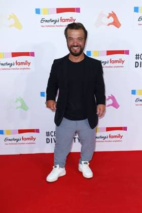 Mathias Mester bei der Ernstings Family Celebrate Diversity Fashion Show am 17.06.2025 in Hamburg Ernstings Family Fashion Show 2025 in Hamburg