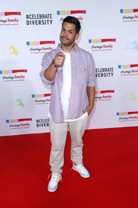Simon Albers bei der Ernstings Family Celebrate Diversity Fashion Show am 17.06.2025 in Hamburg Ernstings Family Fashion Show 2025 in Hamburg