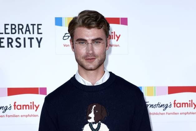 Linus Weber bei der Ernstings Family Celebrate Diversity Fashion Show am 17.06.2025 in Hamburg Ernstings Family Fashion Show 2025 in Hamburg