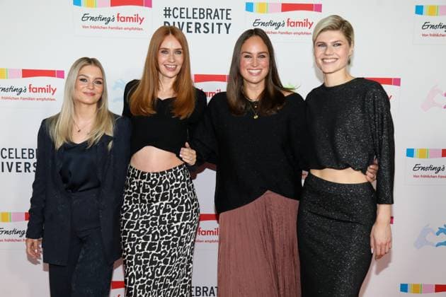 Ernsting s family Fashion Show Hamburg, 17.06.2025 Lea Oude Engberink, Sandra Hunke, Anna Osicki und Saskia Grimm bei der Ernsting s family Fashion Show im Empire Riverside Hotel in Hamburg Hamburg Copyright: xMatthiasxGränzdörferx