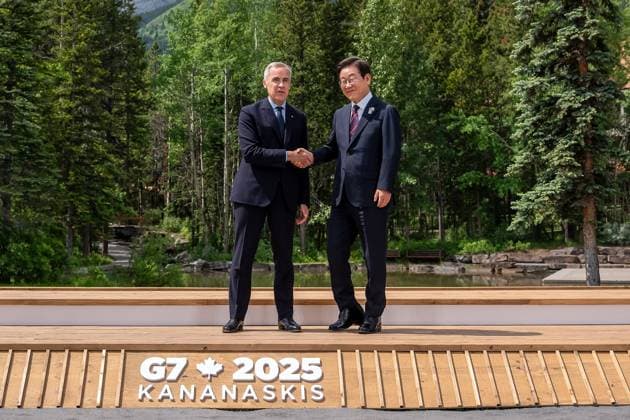 Kananaskis, Alberta, Kanada, 17.06.2025: Mountain Lodge: G7-Gipfel 2025: Mark Carney und Lee Jae-myung, Präsident von Südkorea (Foto: Michael Kappeler Pool) Copyright: xMichaelxKappeler Pool dtsxNachrichtenagenturx dts_71265