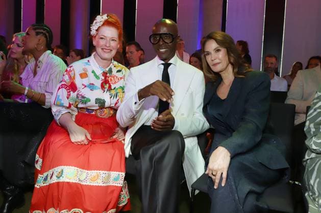 Ernstings Fashion Show 2025 Hamburg Enie van de Meiklokjes, Bruce Darnell, Teri Hatcher, Ernstings Fashion Show 2025, Hotel Empire Riverside Hamburg, 17.06.2025 Copyright: xEventpressxBecherx