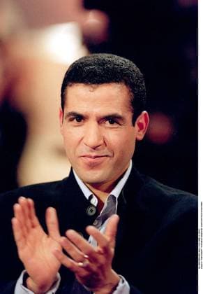 Info - Cheb Mami et la société d édition EMI condamnés à 200.000 euros pour plagiat - CHEB MAMI VIVEMENT DIMANCHE EMISSION TELEVISION PARIS PLAN AMERICAIN France *** Info Cheb Mami und die Gesellschaft d Ausgabe EMI Verurteilte auf 200 000 Euro für Plagiat CHEB MAMI VIVEMENT Sonntag EMISSION TELEVISION Paris Plan AMERIKANISCH Frankreich  Copyright: xMAXxCOLINx xBESTIMAGExMAXxCOLINx xBESTIMAGEx