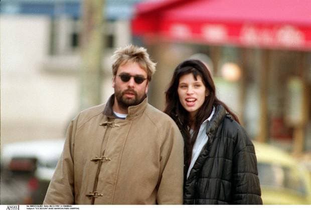 LUC BESSON AMIE MAIWENN PARIS SHOPPING PLAN AMERICAIN *** LUC BESSON AMIE MAIWENN Paris SHOPPING Plan AMERIKANISCH  Copyright: xCHARRIAUx xBESTIMAGExCHARRIAUx xBESTIMAGEx