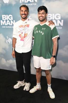 William Rayfet-Hunter mit Begleitung bei der Premiere des Apple iPhone 16 Pro Kurzfilms Big Man im BFI Southbank. London, 18.06.2025