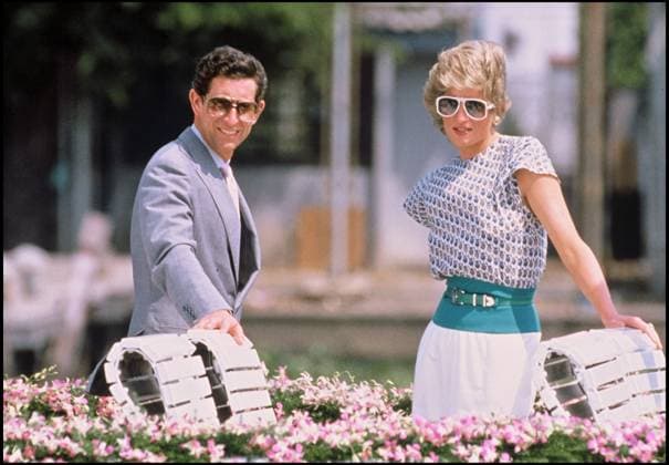 ARCHIVES - LE PRINCE CHARLES D ANGLETERRE ET LA PRINCESSE LADY DIANA EN VISITE EN THAILANDE Thaïlande *** Archiv der Prinz CHARLES D England und DIE PRINZESSIN LADY DIANA IN Visite IN THAILAND Thailand  Copyright: xAGENCEx xBESTIMAGExAGENCEx xBESTIMAGEx