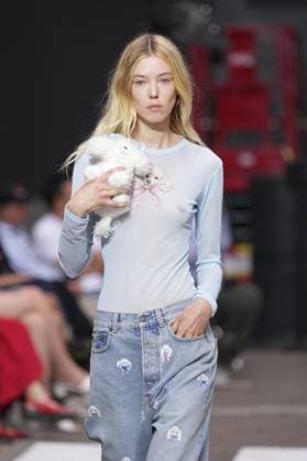 Mailand Fashion Week, Fiorucci Modenschau Milan, Milan Men s Fashion Week: Spring Summer 2026 - Men s Fashion, Spring Summer 2026 - Fiorucci fashion show - catwalk in the photo: Model  Copyright: xRiccardoxGIordanox xipa-agency.netx xRiccardoxGiordanox IPA_Agency_IPA59292865