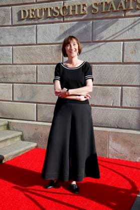 Staatsoper für alle , Roter Teppich auf dem Bebelplatz, Berlin, 21.06.2025 Elisabeth Sobotka (Intendantin der Staatsoper Unter den Linden) bei der Ankunft zu Charles Gounods RomÃ o et Juliette nach William Shakespeare in der Staatsoper für Alle auf dem Bebelplatz in Berlin am 21.6.2025. Berlin Staatsoper Unter den Linden Copyright: xAnitaxBuggex