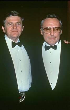 ARCHIVES - RICK PITINO ET DENNIS HOPPER A LA CEREMONIE DES SPORT EMMY AWARDS EN 1991 Etats-Unis *** Archiv RICK PITINO und DENNIS HOPPER A DIE ZEREMONIE DES Sport EMMY AWARDS IN 1991 Staaten Vereinigt  Copyright: xAGENCEx xBESTIMAGExAGENCEx xBESTIMAGEx