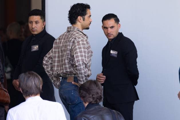 News - Prada - Arrivals - Milan Fashion Week - Menswear Spring Summer 2026 Mahmood is seen leaving the Prada fashion show during the Milan Menswear Spring Summer 2026 Fashion Week on June 22, 2025 in Milan, Italy. Photo: Cinzia Camela. MILAN Fondazione Prada Italy Copyright: xCinziaxCamelax xLiveMediax LPN_1934119