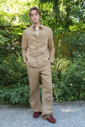 Milan, Milan Men s Fashion Week: Spring Summer 2026 - Men s Fashion, Spring Summer 2026 - TOD S presentation - arrivals in the photo: guest  Copyright: xRiccardoxGiordanox xipa-agency.netx xRiccardoxGiordanox IPA_Agency_IPA59358715