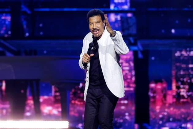 Entertainment Themen der Woche KW25 Entertainment Bilder des Tages Sänger Lionel Richie live in Köln im Rahmen seiner Say Hello To The Hits -Tour 2025 in der Lanxess-Arena. Köln, 22.06.2025 NRW Deutschland *** Singer Lionel Richie live in Cologne as part of his Say Hello To The Hits Tour 2025 at the Lanxess Arena Cologne, 22 06 2025 NRW Germany Copyright: xChristophxHardtx