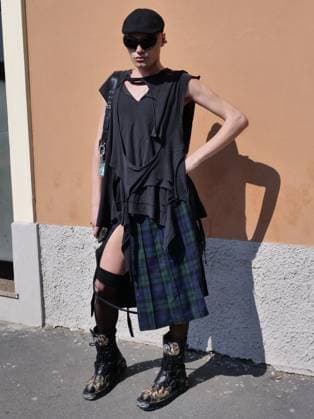 Milan, Milan Men s Fashion Week: Spring Summer 2026 - Men s Fashion, Spring Summer 2026.- SIMON CRACKER fashion show  Copyright: xLucaxPontix xipa-agency.netx xLucaPonti IpaAgencyx IPA_Agency_IPA59379860