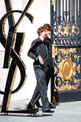 Arrivées au deuxième défilé Saint Laurent de la mode homme Printemps Été 2026 dans le cadre de la Fashion Week de Paris à la Bourse de Commerce Pinault Collection Vassili Schneider Arrivées au deuxième défilé Saint Laurent de la mode homme Printemps Été 2026 dans le cadre de la Fashion Week de Paris à la Bourse de Commerce Pinault Collection, à Paris, France, le 24 juin 2025 Christophe Clovis Bestimage Celebs attending the Saint Laurent Menswear Spring Summer 2026 show as part of Paris Fashion Week on June 24, 2025 in Paris, France Paris France  Copyright: xChristophexClovisx xBestimagexChristophexClovisx xBestimagex