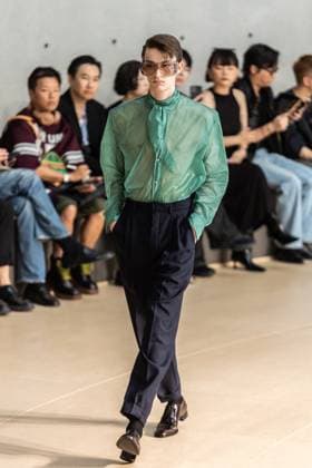 PFW - Men s Spring 2026 - Runway NB Model on the runway at the Saint Laurent show as part of Paris Men s Fashion Week on June 24, 2025 in Paris, France. Photo by Nasser Berzane ABACAPRESS.COM Paris France  Copyright: xBerzanexNasser ABACAx