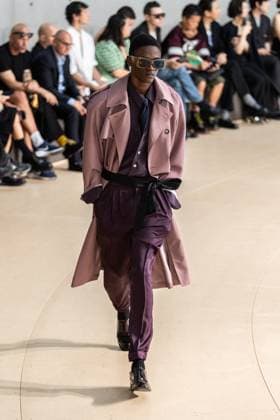 PFW - Men s Spring 2026 - Runway NB Model on the runway at the Saint Laurent show as part of Paris Men s Fashion Week on June 24, 2025 in Paris, France. Photo by Nasser Berzane ABACAPRESS.COM Paris France  Copyright: xBerzanexNasser ABACAx