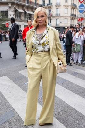 PFW AMI Men s Spring 2026 - Arrivals NB Emmanuelle Béart attends the AMI show as part of Paris Men s Spring 2026 Fashion Week on June 25, 2025 in Paris, France. Photo by Nasser Berzane ABACAPRESS.COM Paris France  Copyright: xBerzanexNasser ABACAx