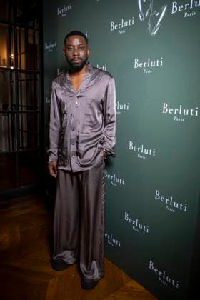 Photocall of the Berluti cocktail at Paris Fashion Week PFW John Imah Photocall of the Dolce Far Niente cocktail by Berluti at the Simone Cino Del Duca Foundation Paris, June 25, 2025 Olivier Borde Bestimage Photocall of the Dolce Far Niente cocktail by Berluti at the Simone Cino Del Duca Foundation Paris, June 25, 2025 Paris France  Copyright: xOLIVIERxBORDEx xBESTIMAGExOLIVIERxBORDEx xBESTIMAGEx