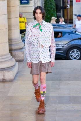 PFW - Walter Van Beirendonck Runway A model walks the runway during the Walter Van Beirendonck Menswear Spring Summer 2026 show as part of Paris Fashion Week on June 25, 2025 in Paris, France. Photo by Shootpix ABACAPRESS.COM Paris France  Copyright: xShootpix ABACAx