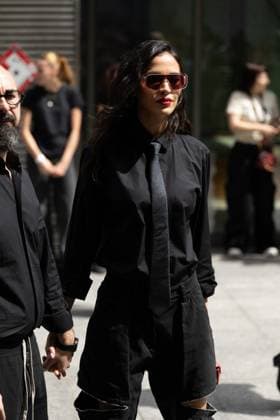Celebrities at Amiri Men Ready to Wear Spring Summer 2026 Collection fashion show, during Paris Fashion Week PFW Leïla Ben Khalifa Celebrities at Amiri Men Ready to Wear Spring Summer 2026 Collection fashion show, during Paris Fashion Week on june 26th 2025 Thibault Duboucher Bestimage Celebrities at Amiri Men Ready to Wear Spring Summer 2026 Collection fashion show, during Paris Fashion Week on june 26th 2025  Copyright: xThibaultxDuboucherx xBestimagexThibaultxDuboucherx xBestimagex