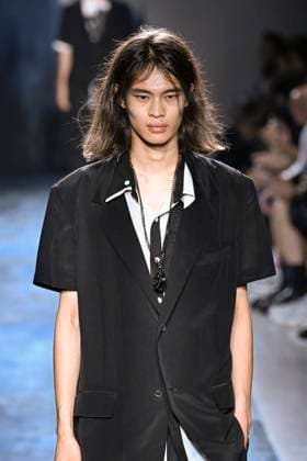 Yamamoto Fashion Show Mens Ready to Wear Spring Summer 2026 Collection at Paris Fashion Week PFW Yamamoto Fashion Show Mens Ready to Wear Spring Summer 2026 Collection at Paris Fashion Week on june 26th 2025 Yamamoto Fashion Show Mens Ready to Wear Spring Summer 2026 Collection at Paris Fashion Week on june 26th 2025 Paris France  Copyright: xAgencex xBestimagexAgencex xBestimagex
