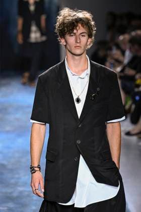 Yamamoto Fashion Show Mens Ready to Wear Spring Summer 2026 Collection at Paris Fashion Week PFW Yamamoto Fashion Show Mens Ready to Wear Spring Summer 2026 Collection at Paris Fashion Week on june 26th 2025 Yamamoto Fashion Show Mens Ready to Wear Spring Summer 2026 Collection at Paris Fashion Week on june 26th 2025 Paris France  Copyright: xAgencex xBestimagexAgencex xBestimagex