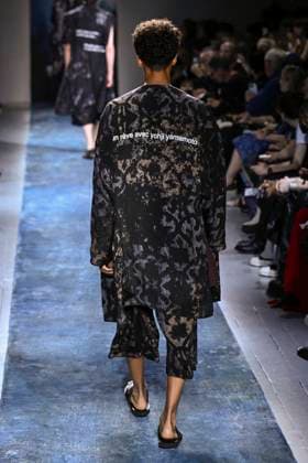 Yamamoto Fashion Show Mens Ready to Wear Spring Summer 2026 Collection at Paris Fashion Week PFW Yamamoto Fashion Show Mens Ready to Wear Spring Summer 2026 Collection at Paris Fashion Week on june 26th 2025 Yamamoto Fashion Show Mens Ready to Wear Spring Summer 2026 Collection at Paris Fashion Week on june 26th 2025 Paris France  Copyright: xAgencex xBestimagexAgencex xBestimagex
