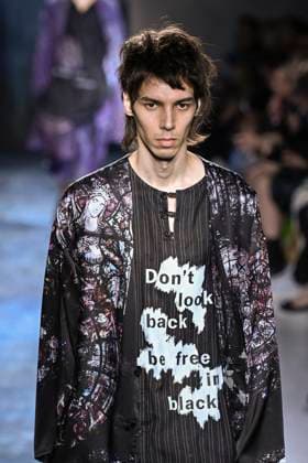 Yamamoto Fashion Show Mens Ready to Wear Spring Summer 2026 Collection at Paris Fashion Week PFW Yamamoto Fashion Show Mens Ready to Wear Spring Summer 2026 Collection at Paris Fashion Week on june 26th 2025 Yamamoto Fashion Show Mens Ready to Wear Spring Summer 2026 Collection at Paris Fashion Week on june 26th 2025 Paris France  Copyright: xAgencex xBestimagexAgencex xBestimagex