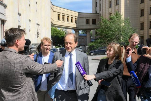 Russia Germany Ambassador 8953431 27.06.2025 German Ambassador to Russia Alexander Graf Lambsdorff talks to the media at the Russian Foreign Ministry headquarters in Moscow, Russia. Lambsdorff was summoned to the Russian Foreign Ministry on June 27 in connection with the situation with Russian journalists in Germany. Last week, Ministry s spokeswoman Maria Zakharova told announced that Russia was choosing candidates among German journalists in Moscow to take retaliatory measures against them for the persecution of the head of the office of the Rossiya Segodnya media group in Germany, Sergey Feoktistov. Alexey Maishev Sputnik Moscow Russia  Copyright: xAlexeyxMaishevx
