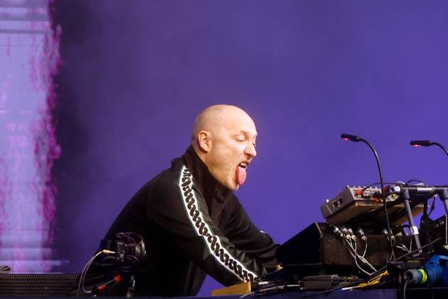 Bilder des Jahres 2025, Entertainment 06 Juni Entertainment Bilder des Tages 27.06.2025, Paul Kalkbrenner, DJ, im Konzert live in der Wuhlheide in Berlin, Open Air, Techno, House, Berlin Deutschland, Germany *** 27 06 2025, Paul Kalkbrenner, DJ, in concert live at Wuhlheide in Berlin, Open Air, Techno, House, Berlin Germany, Germany