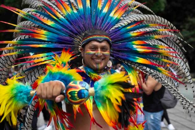 News Themen der Woche KW26 News Bilder des Tages June 28, 2025, Mexico City, Mexico, Mexico: The 47th edition of the LGBTQ+ Pride March in CDMX, where thousands of people from the community gathered to march together from the emblematic Angel de la Independencia to the Zocalo of Mexico City, passing through emblematic streets such as Paseo de la Reforma Avenue, inside the march there were flags and made-up characters. Mexico City Mexico - ZUMAs310 20250628_zip_s310_012 Copyright: xLuisxExSalgadox