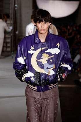 Défilé KidSuper de la mode homme Printemps Été 2026 dans le cadre de la Fashion Week de Paris A model walks the runway during the KidSuper Homme Ready to Wear Spring Summer 2026 fashion show as part of the Paris Menswear Fashion Week on June 28, 2025 in Paris, France Paris France  Copyright: xAgencex xBestimagexAgencex xBestimagex