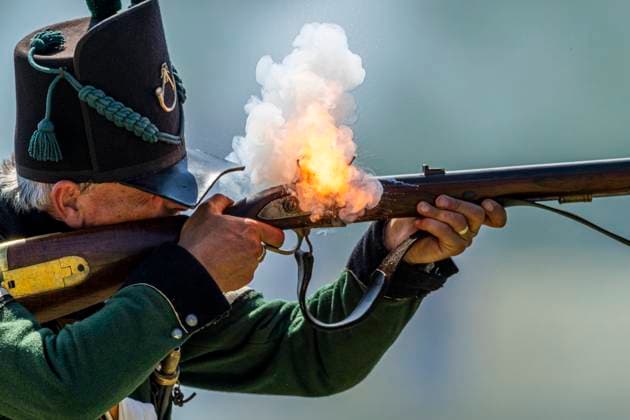 Entertainment Themen der Woche KW26 Entertainment Bilder des Tages Waterloo reenactment BRAINE L ALLEUD, BELGIUM - JUNE 29 : Illustration picture reenactment of the 210th anniversary of the battle of Waterloo pictured on June 29, 2025 in Braine L alleud, Belgium, 29-06-25 Braine L alleud Belgium  Copyright: xXpix