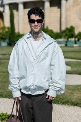 Photocall of the Jaquemus Menswear Spring Summer 2026 show as part of Paris Fashion Week in the Orangerie Gardens in Versailles Tony Effe VIP @ Jacquemus Menswear Spring Summer 2026 show as part of Paris Fashion Week in the Orangerie Gardens in Versailles on June 29, 2025 at the photocall of the Jaquemus Menswear Spring Summer 2026 show as part of Paris Fashion Week in the Orangerie Gardens in Versailles, France, le 29, 2025 Olivier Borde Bestimage Celebs attend the Jacquemus Menswear Spring Summer 2026 show as part of Paris Fashion Week on June 29, 2025 in Paris, France Versailles France  Copyright: xOLIVIERxBORDEx xBESTIMAGExOLIVIERxBORDEx xBESTIMAGEx