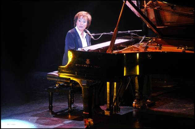 MARIE PAULE BELLE EN CONCERT A L ALHAMBRA, PARIS Paris France *** MARIE PAULE BELLE IN CONCERT AT LALHAMBRA, PARIS France  Copyright: xCOADICxGUIRECx xBESTIMAGExCOADICxGUIRECx xBESTIMAGEx
