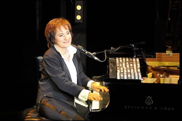 MARIE PAULE BELLE EN CONCERT A L ALHAMBRA, PARIS Paris France *** MARIE PAULE BELLE IN CONCERT AT LALHAMBRA, PARIS France  Copyright: xCOADICxGUIRECx xBESTIMAGExCOADICxGUIRECx xBESTIMAGEx