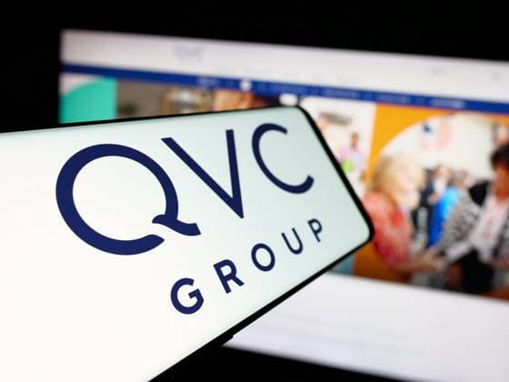 Photo illustration in Germany - 07 Jun 2025 In this photo illustration, a smartphone with the logo of US media company QVC Group Inc. is seen on screen in front of website. Germany Copyright: xTimonxSchneiderx xSOPAxImagesx TSCHNEIDER_52546 QVC Group P4910030