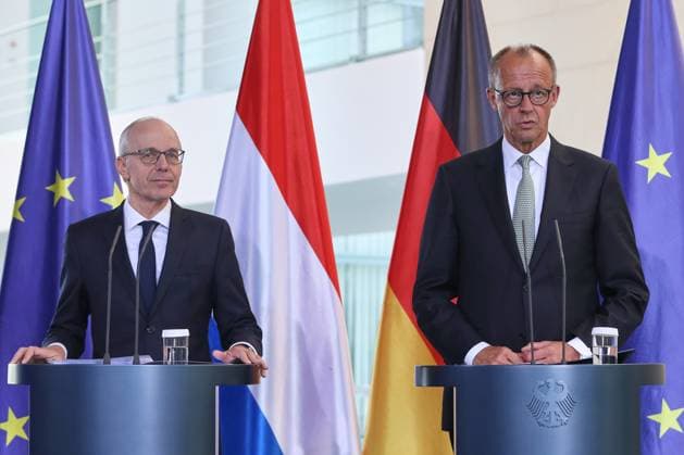 News Themen der Woche KW27 Berlin, Deutschland, 01.07.2025: Bundeskanzleramt: Antrittsbesuch des luxemburgischen Premierministers: Premierminister von Luxemburg Luc Frieden und Bundeskanzler Friedrich Merz (CDU) *** Berlin, Germany, 01 07 2025 Federal Chancellery Inaugural visit of the Prime Minister of Luxembourg Prime Minister of Luxembourg Luc Frieden and Federal Chancellor Friedrich Merz CDU Copyright: xdtsxNachrichtenagenturx dts_73380