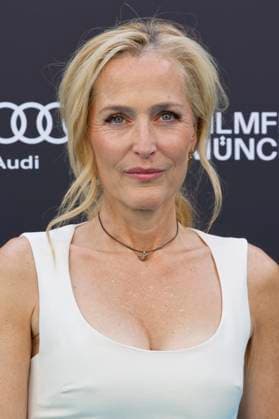 Gillian Anderson bei der Premiere des Kinofilms Der Salzpfad The Salt Path und des Verleihung des CineMerit Awards auf dem 42. Filmfest München 2025 im Deutschen Theater. München, 01.07.2025