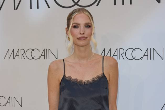 Leonie Hanne - Gaesteankunft zur Marccain Spring Summer 2026 Fashion Show A Quit Rebellion im Pei-Bau in Berlin am 01.07.2025. Marccain Spring Summer 2026 Fashion Show
